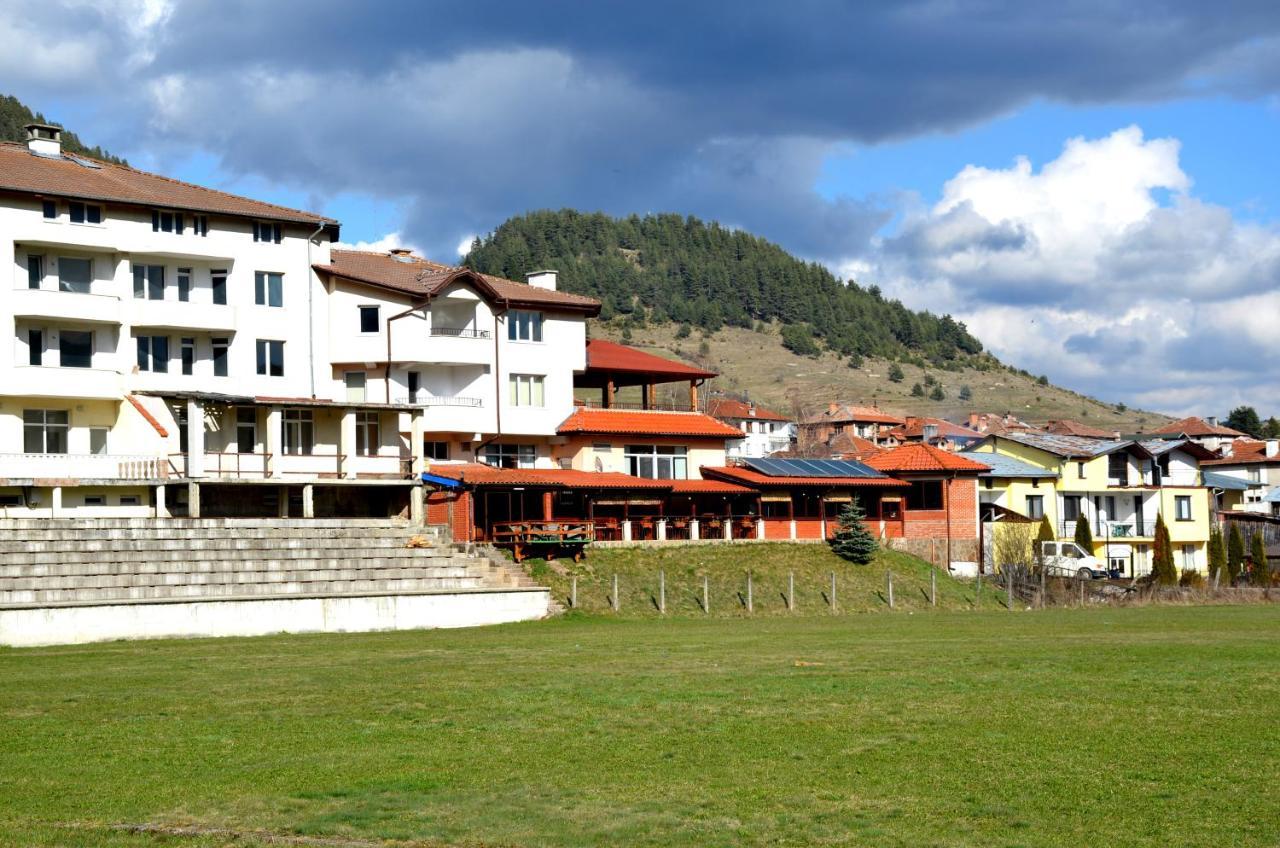 Family Hotel Daisy Borino Exterior foto